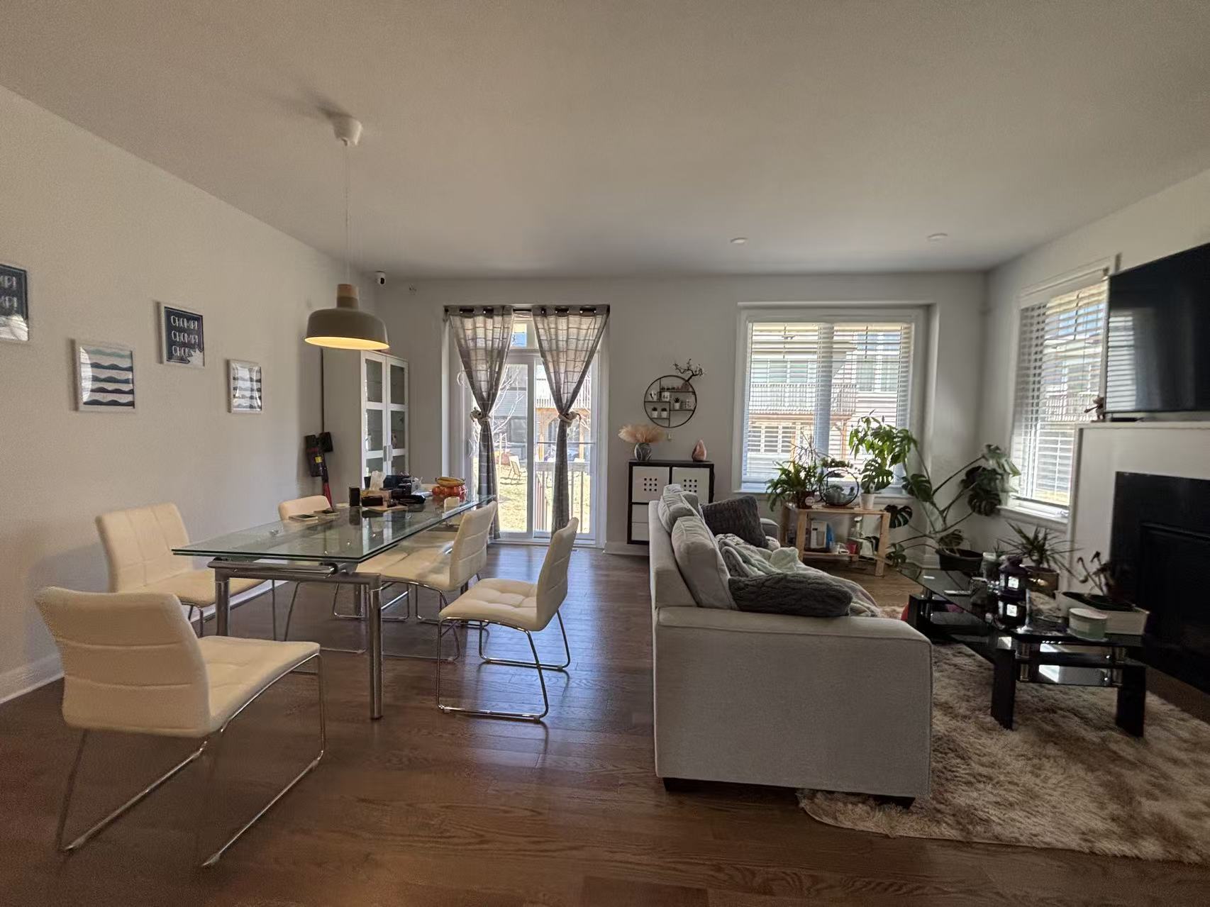 Living and dining space before staging